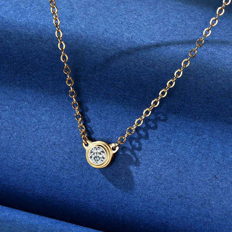 D-Color Moissanite Pendant Necklace in Silver – Classic Sparkling Stone