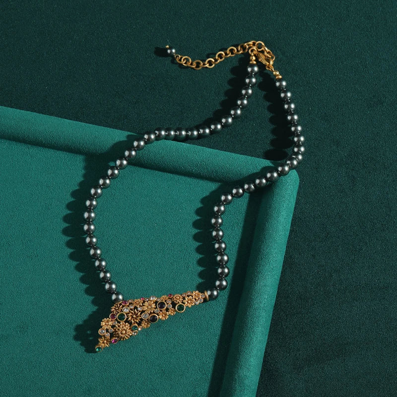 Gold Floral Pearl Necklace for Women – Luxury Bridal & Party Jewelry