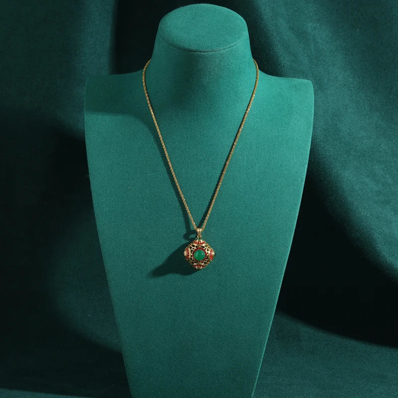 Gold Vintage Enamel Pendant Necklace – Luxury Designer Jewelry