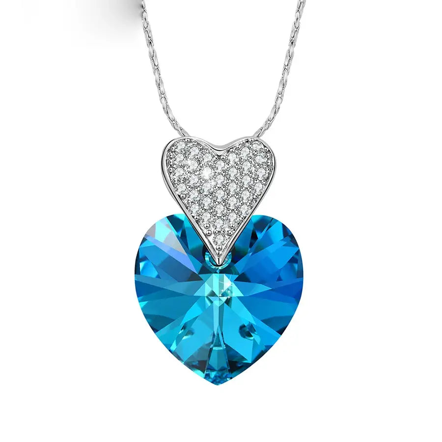 Heart-Shaped Crystal Pendant Necklace – Romantic Wedding Gift