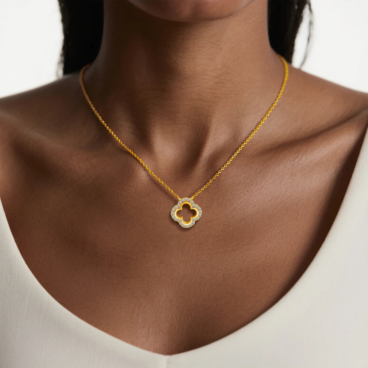 Luxury Yellow Gold Four-Leaf Clover Moissanite Necklace