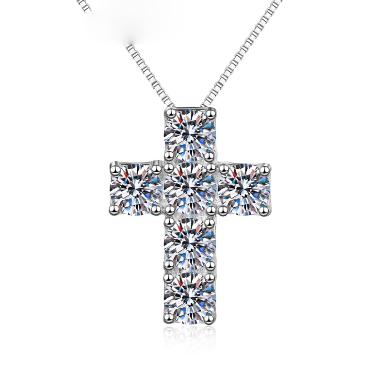 Moissanite Cross Pendant Necklace – Unisex High-Quality Fashion