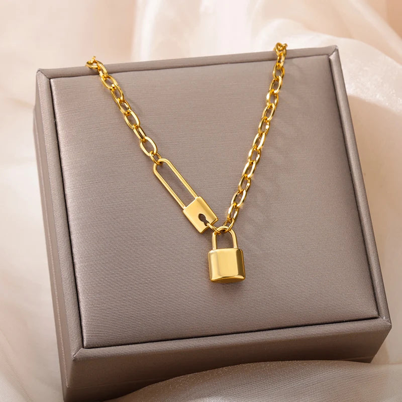 Gold Goth Heart Choker Necklace for Women – Stainless Steel