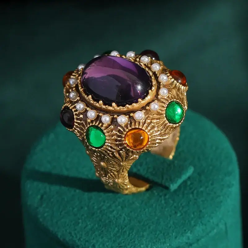 Gold-Plated Baroque Crystal and Pearl Oval Ring for Women