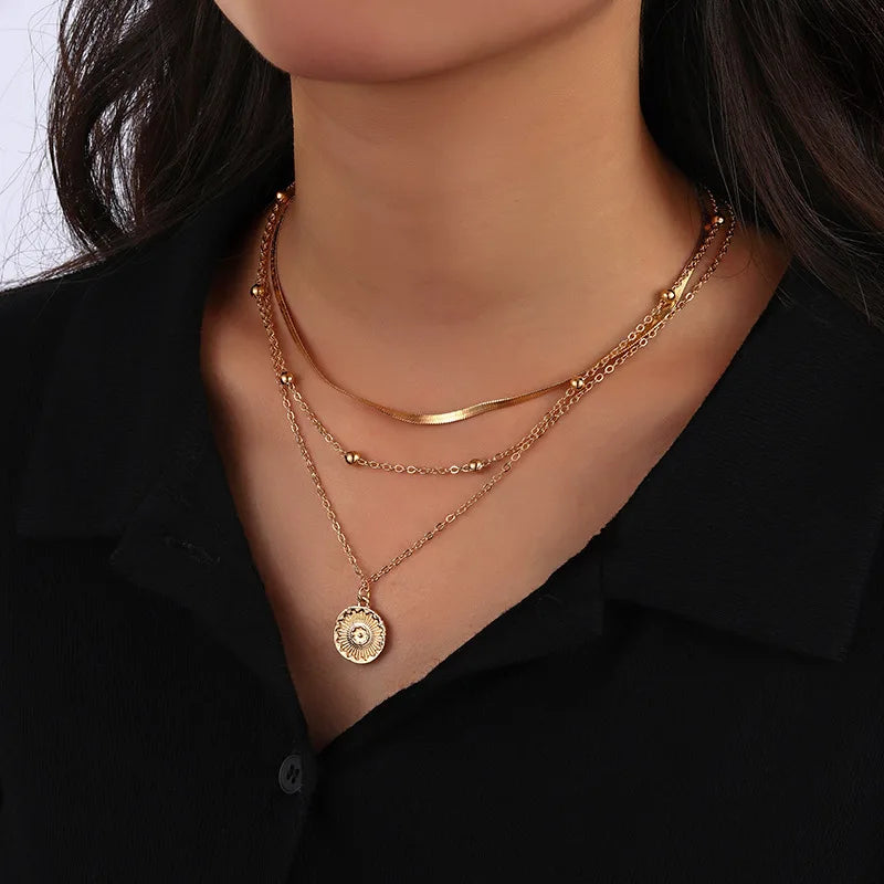 Steel Cross Pendant Necklace – Minimalist Gold Jewelry for Men & Women