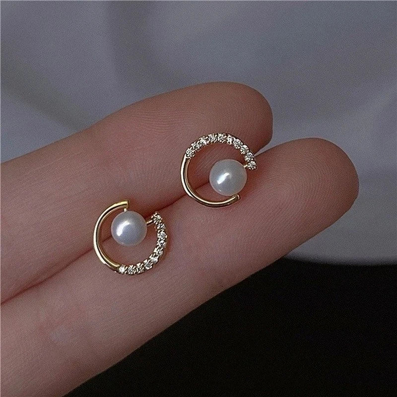 Gold Zircon Pearl Twist Stud Earrings – Luxury Women’s Jewelry