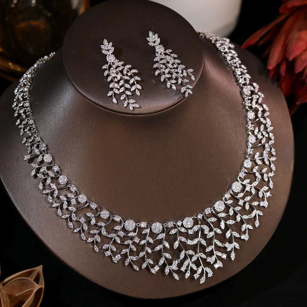 Elegant Circular Necklace and Earring Set for Bride Wedding Celebration