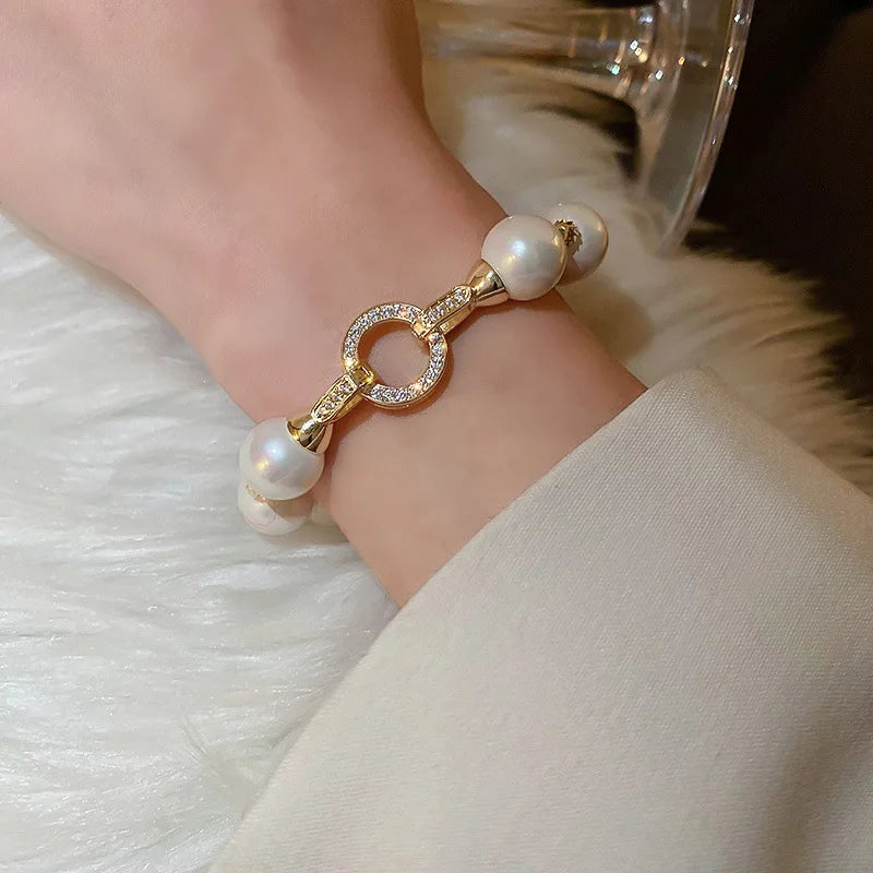Retro Light Luxury Pearl Zircon Circle Bracelet for Women