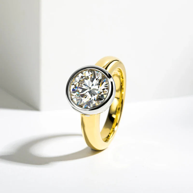 Luxury Moissanite Engagement Ring – Elegant Sterling Silver Wedding Band