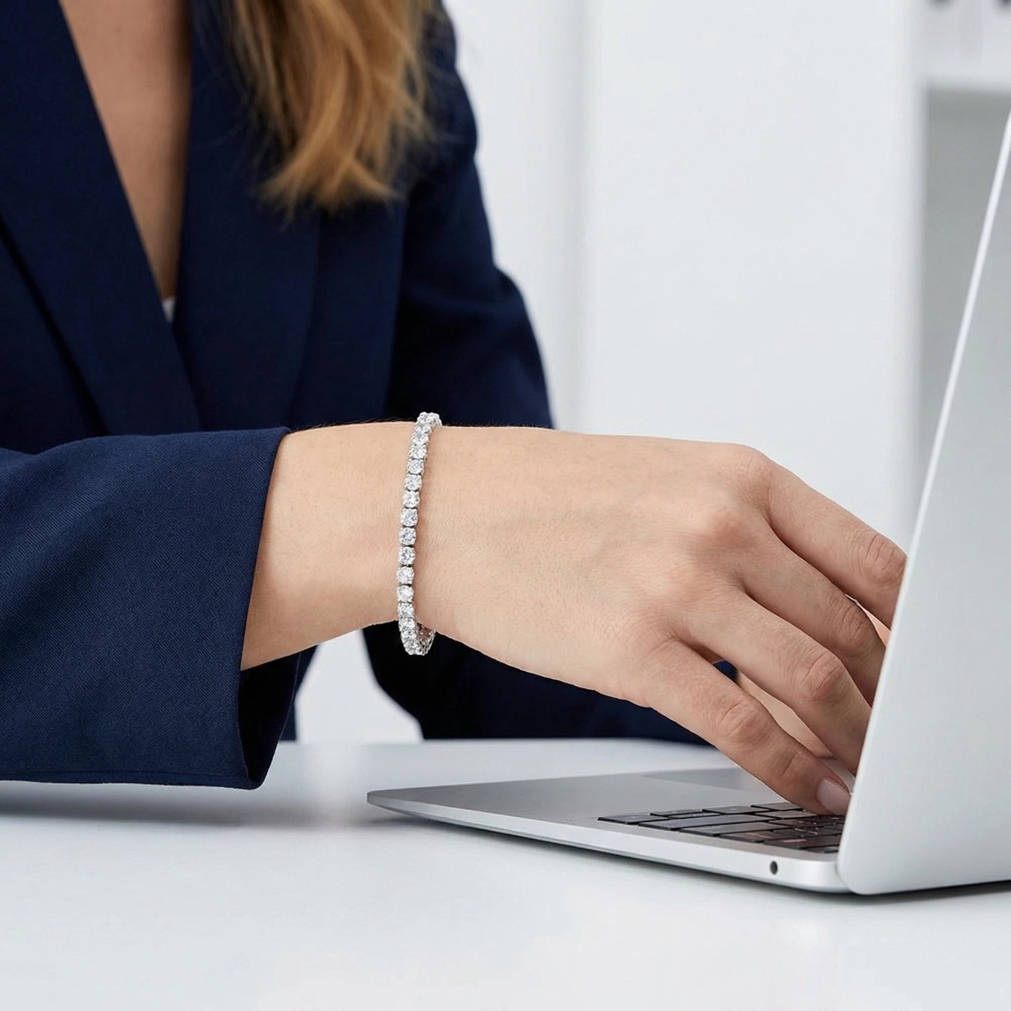Lihong Sterling Silver Zirconia Tennis Bracelet for Women