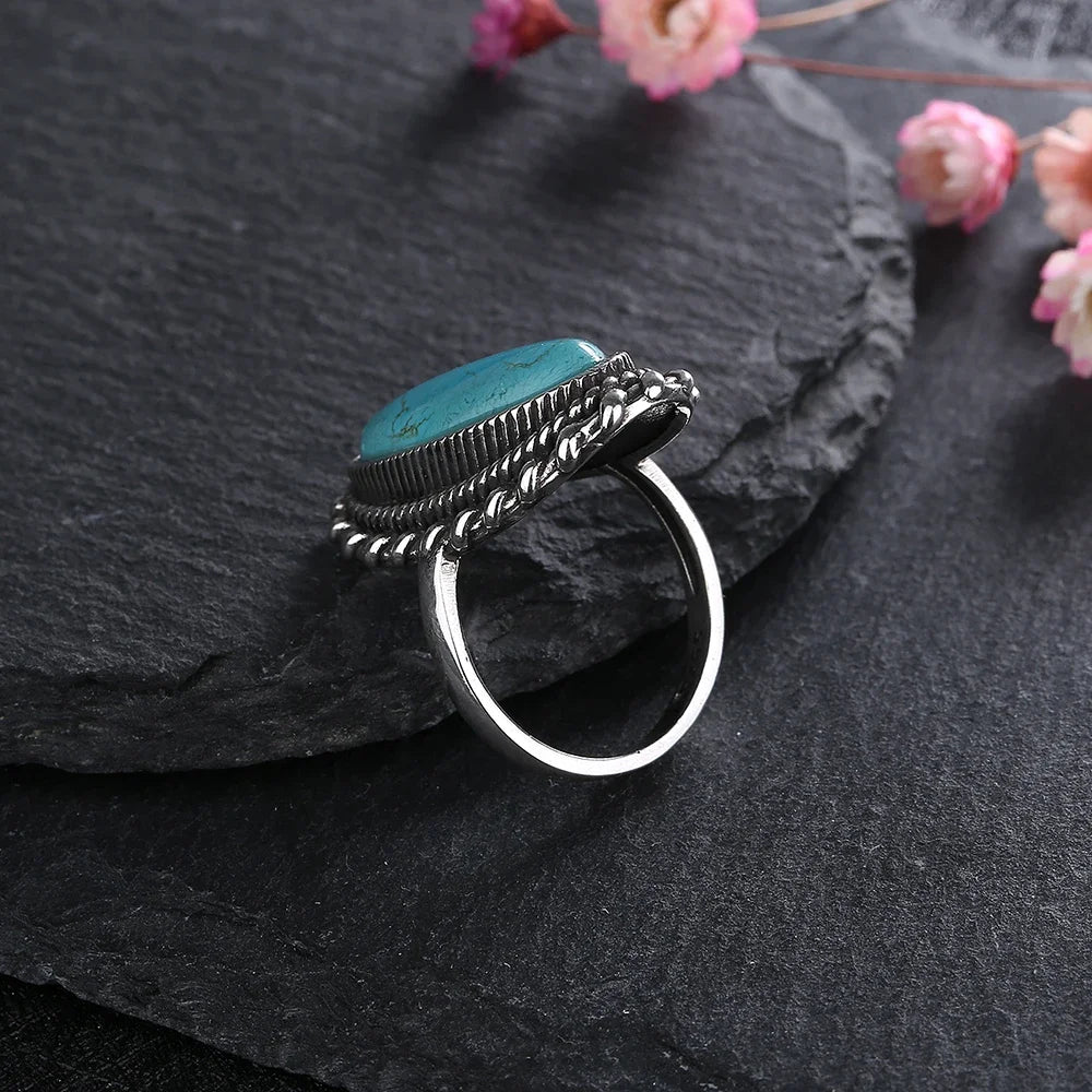 Elegant Vintage Sterling Silver Turquoise Statement Jewelry Ring