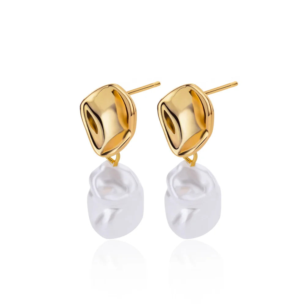 Baroque Pearl Circle Earrings for Women – Vintage Punk Clip-On