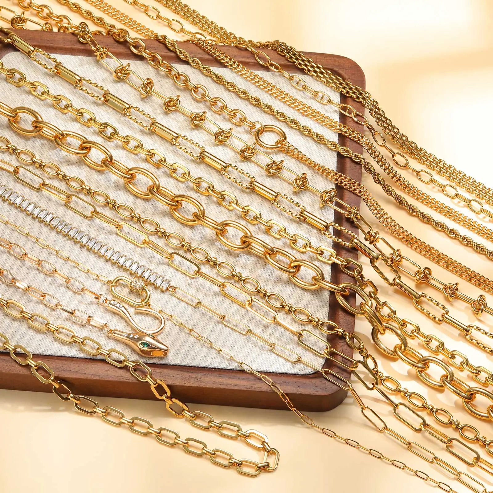Chunky Gold Oval Link Necklace – Women’s Minimalist Chain Choker