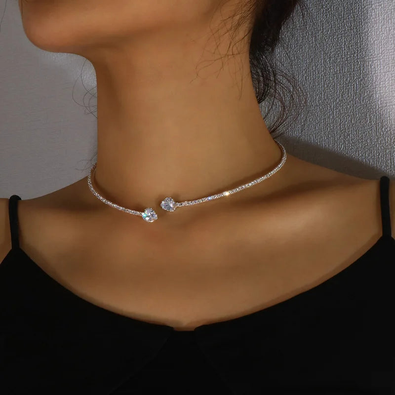 Steel Cross Pendant Necklace – Minimalist Gold Jewelry for Men & Women