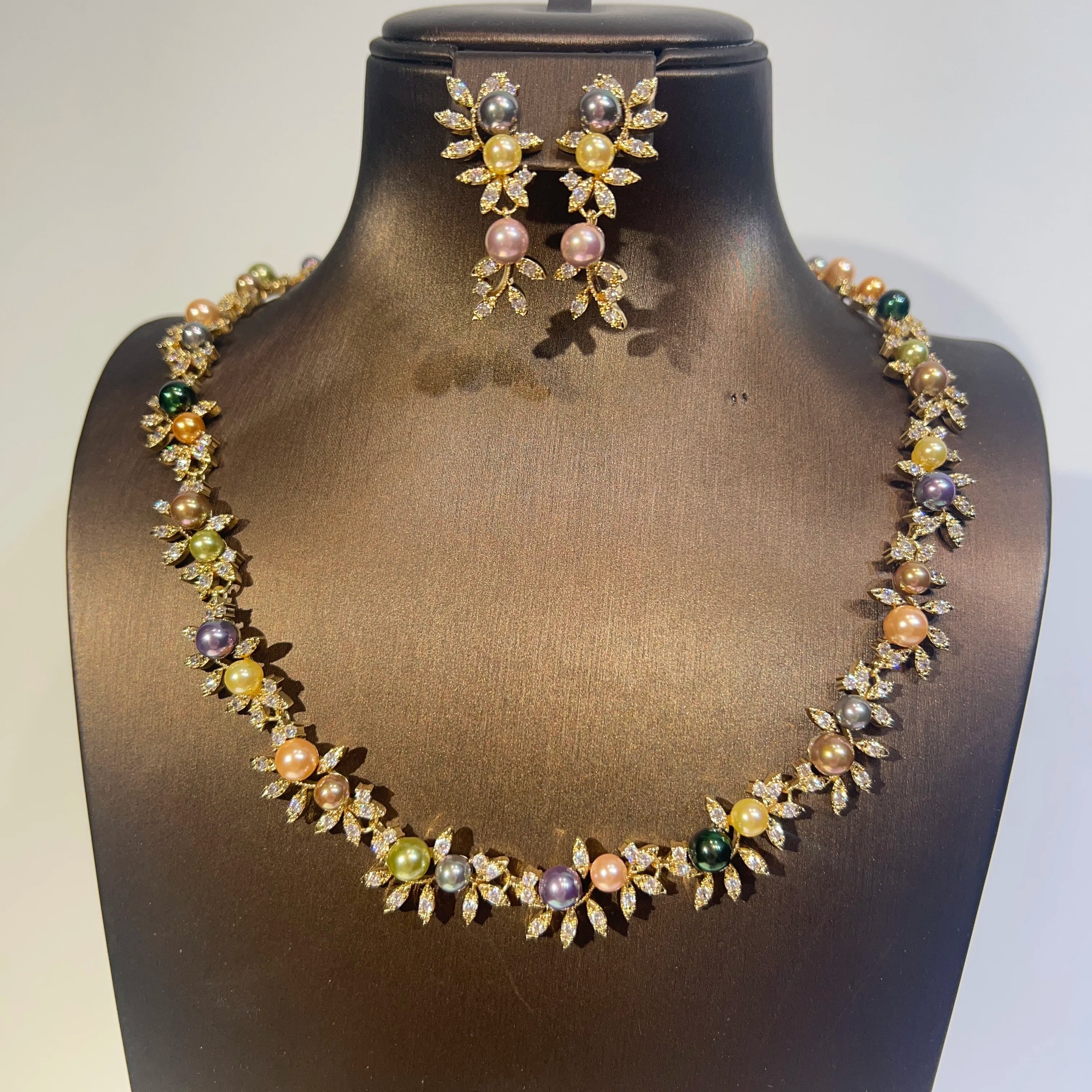 Luxury Bridal Jewelry Set with Colored Pearl Necklace for Women