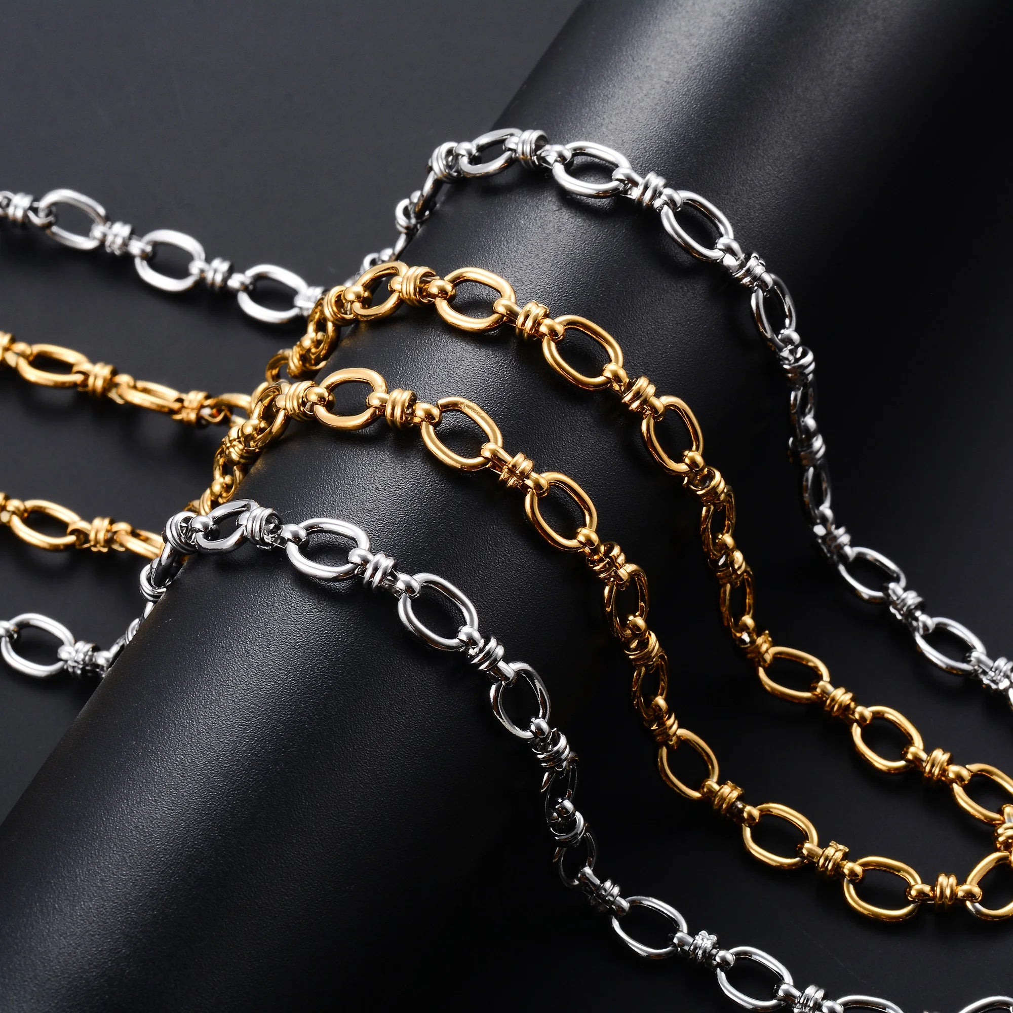 Stainless Steel Oval Chain Necklace – Punk Hip Hop Chunky Gold Choker