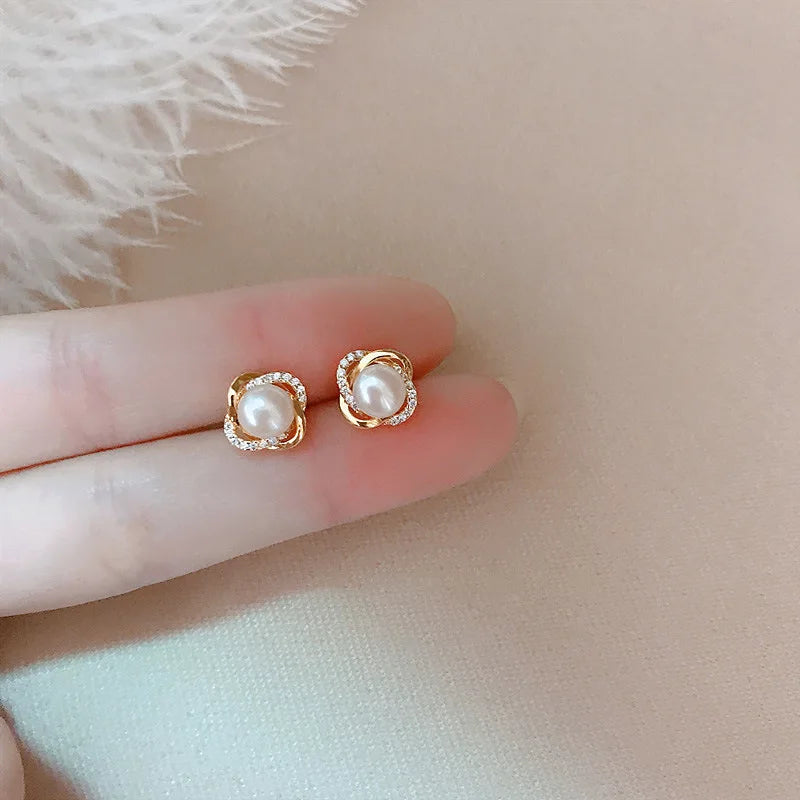 Gold Zircon Pearl Twist Stud Earrings – Luxury Women’s Jewelry