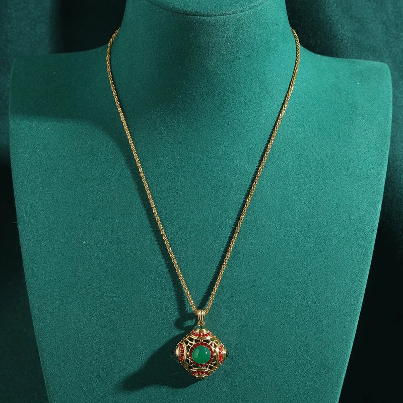 Gold Vintage Enamel Pendant Necklace – Luxury Designer Jewelry