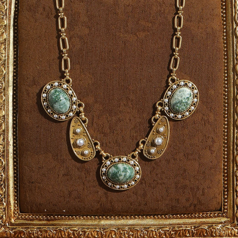 Vintage Green Moss Stone Gothic Choker Necklace – Antique Gold