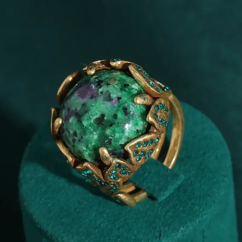 Vintage Green Peacock Rhinestone Ring – Gold Bohemian Style