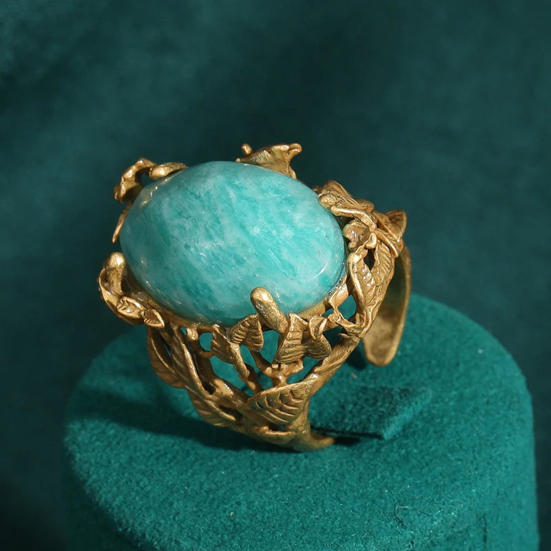 Vintage Nature-Inspired Emerald Bezel Ring in Gold Tone