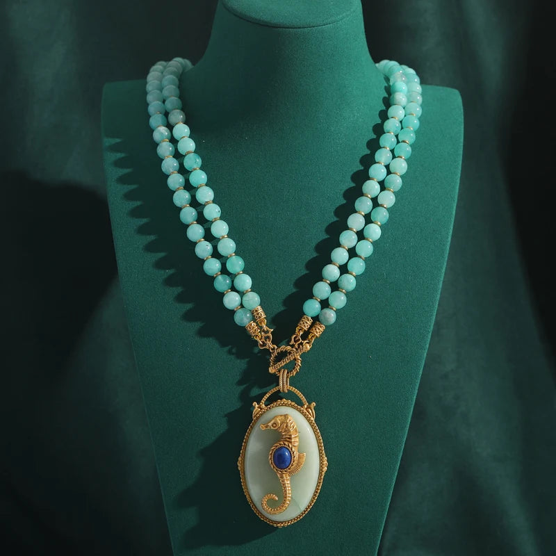 Vintage Sea Horse Stone Necklace – Layered Gold Luxury Jewelry