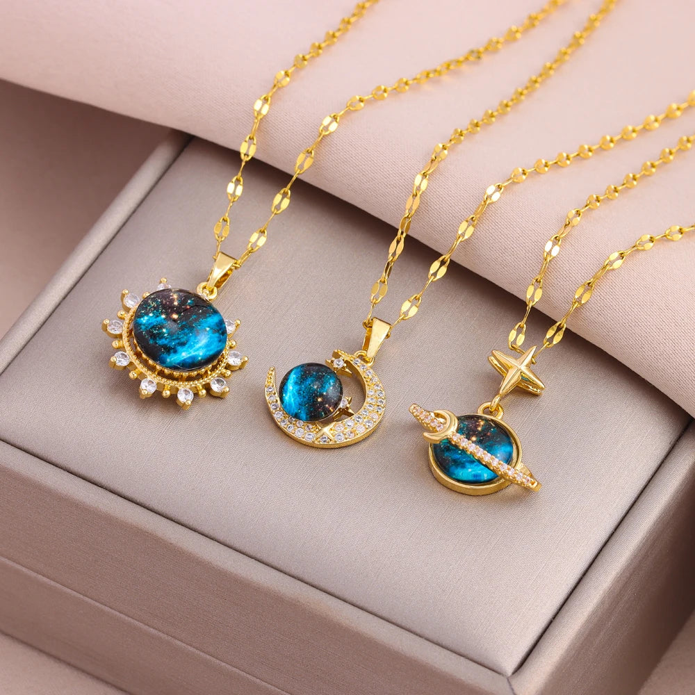 Gold-Plated Fashion Dream Planet Pendant Necklace for Women