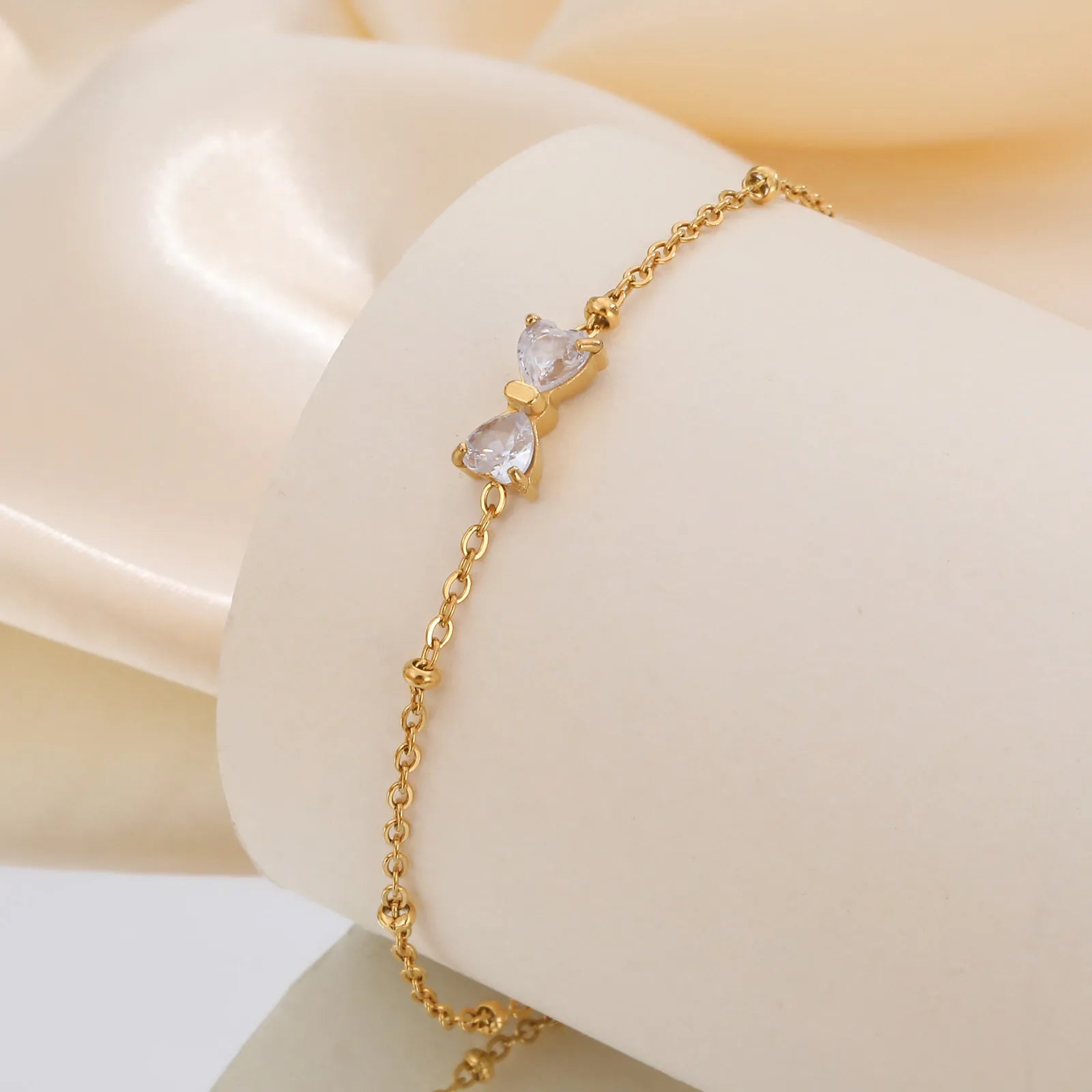 Gold Zircon Bow Bracelet – Trendy Waterproof Bead Chain for Women