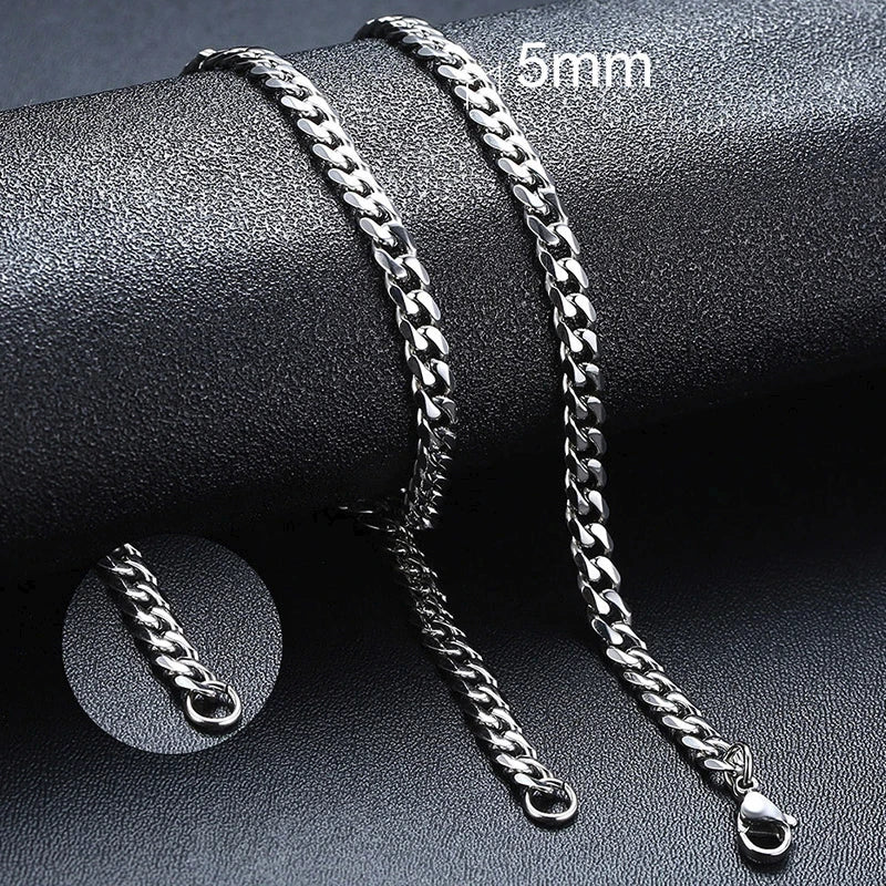 Cuban Chain Necklace for Men & Women – Gold Stainless Steel Curb Choker