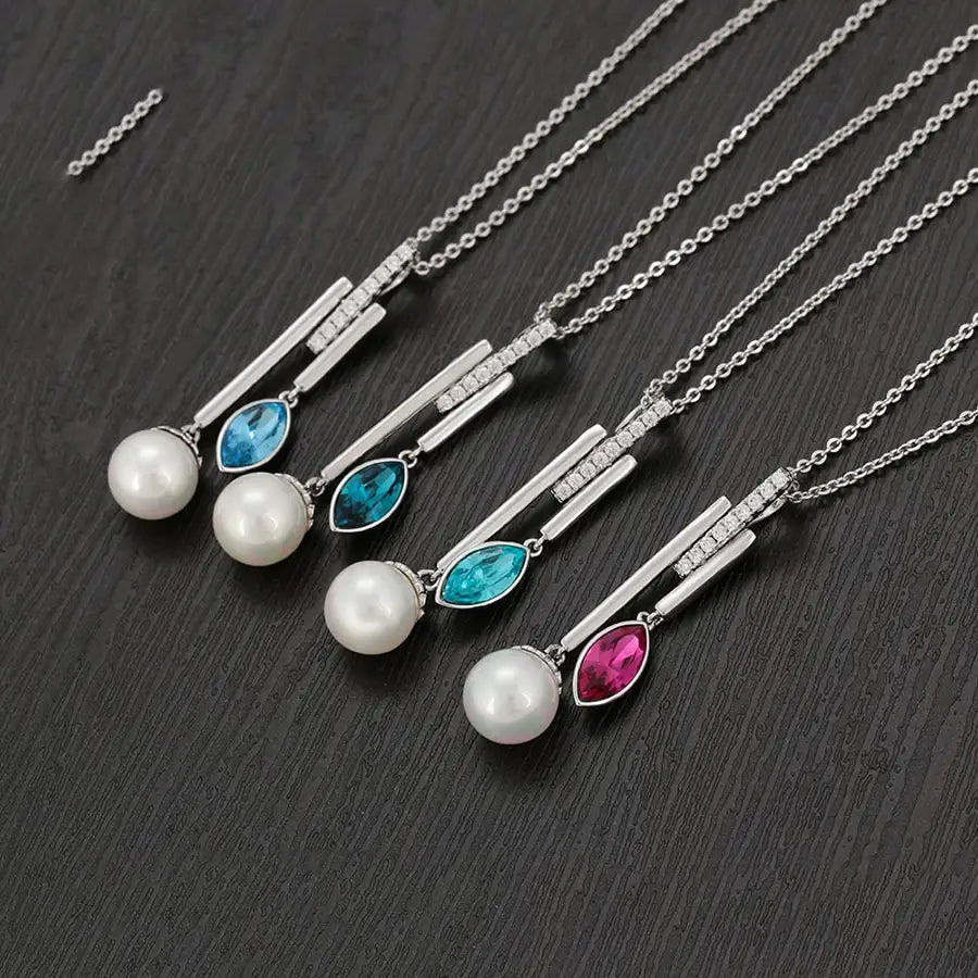 New Imitation Pearl & Crystal Pendant Necklace for Women