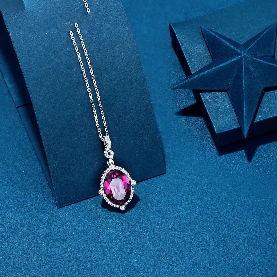 Stylish Shining Crystal Pendant Necklace for Women