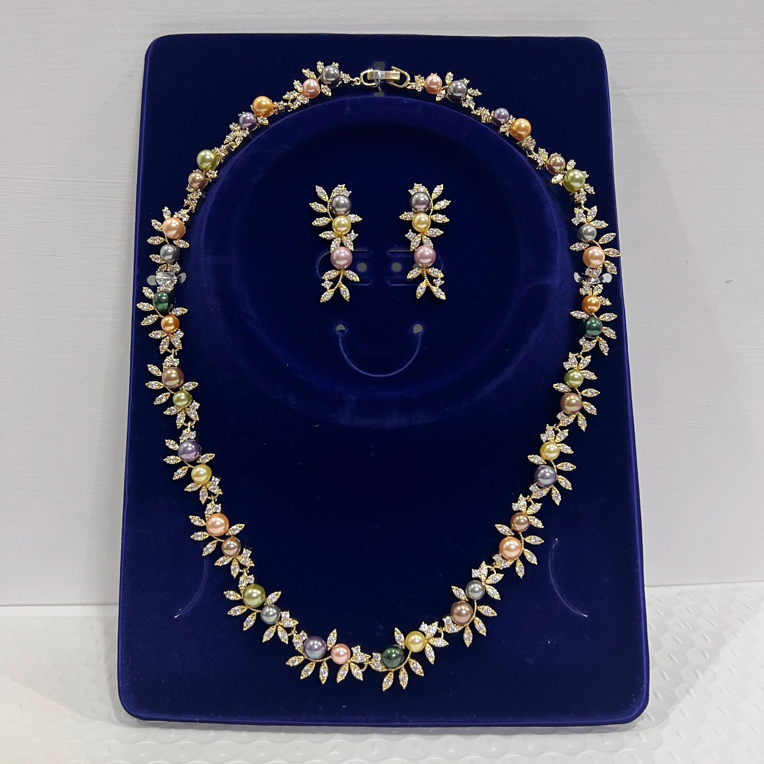Luxury Bridal Jewelry Set with Colored Pearl Necklace for Women
