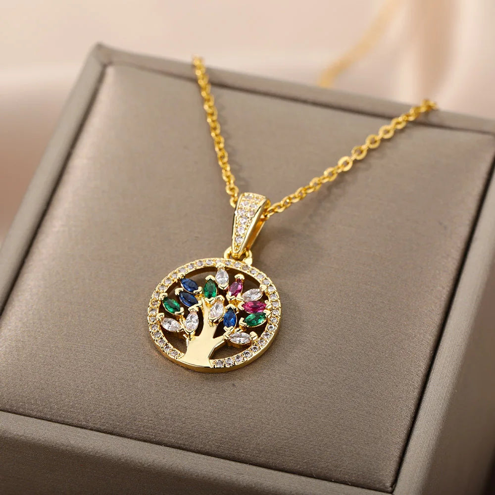 Gold Goth Heart Choker Necklace for Women – Stainless Steel