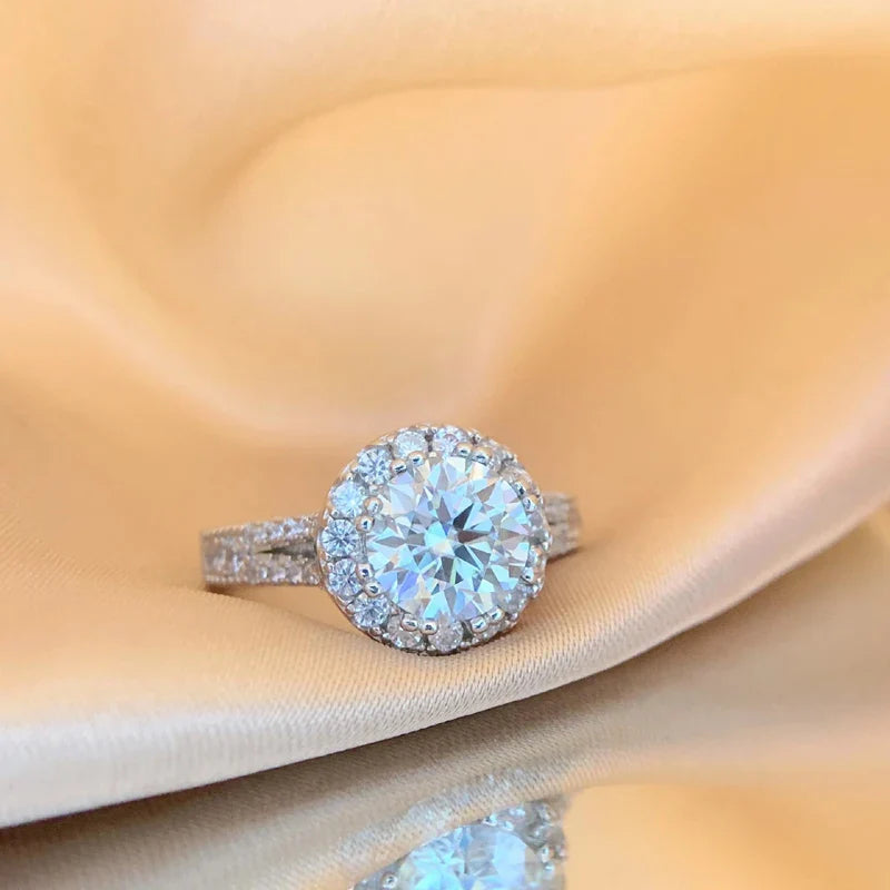 Luxury Moissanite Round Cut Engagement and Wedding Ring in Sterling Silver
