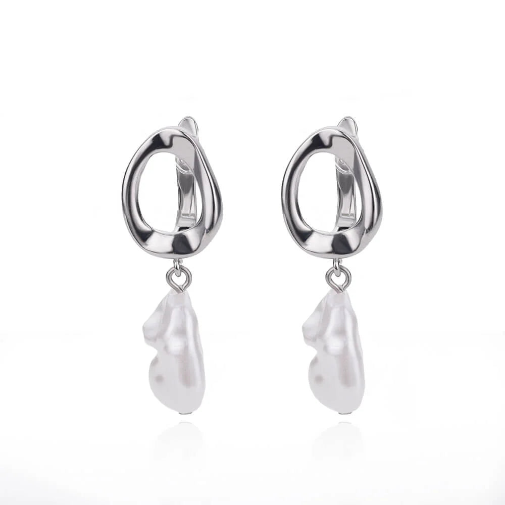 Baroque Pearl Circle Earrings for Women – Vintage Punk Clip-On