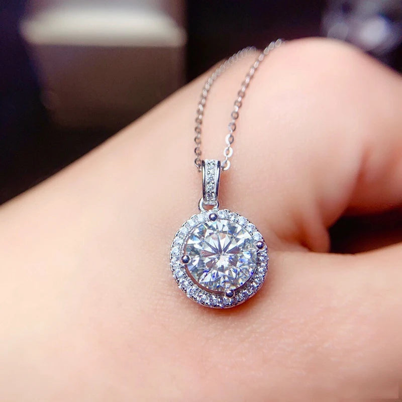 1ct Moissanite Square Necklace – 925 Silver, Trendy & Elegant