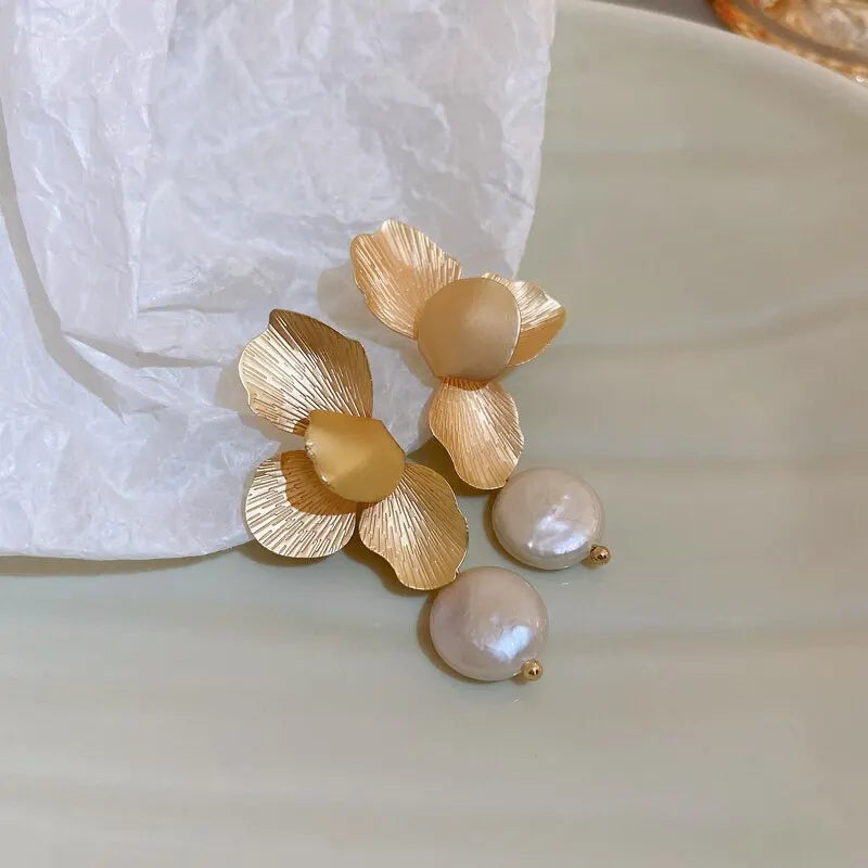 Vintage Gold Petal Flower Pearl Drop Earrings for Women