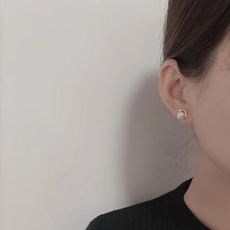 Gold Zircon Pearl Twist Stud Earrings – Luxury Women’s Jewelry