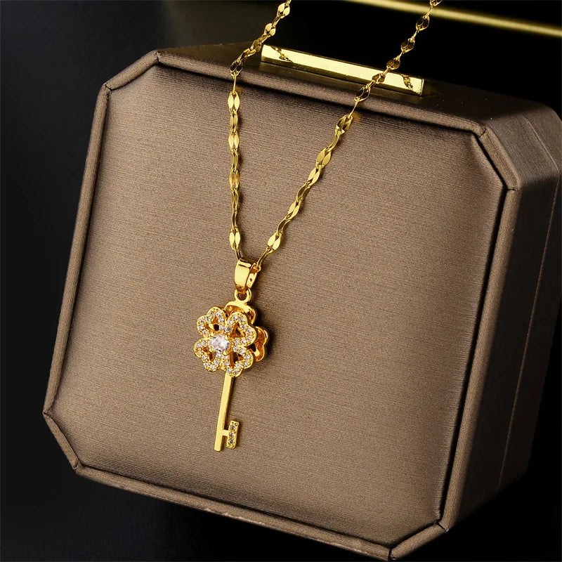 Luxury Zircon Crystal Pendant Necklace – Korean Fashion for Women