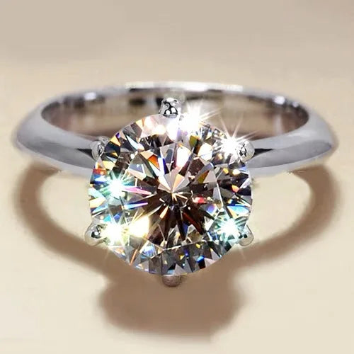 Exquisite Moissanite Solitaire Engagement Ring in Luxury Platinum Wedding Band