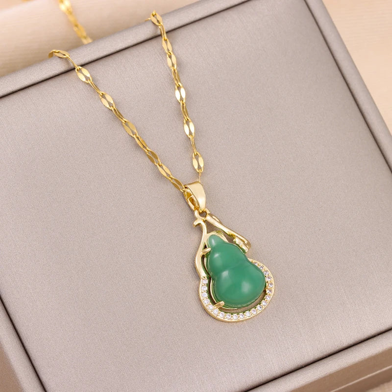 Trendy Green Zircon Pendant Necklace for Women