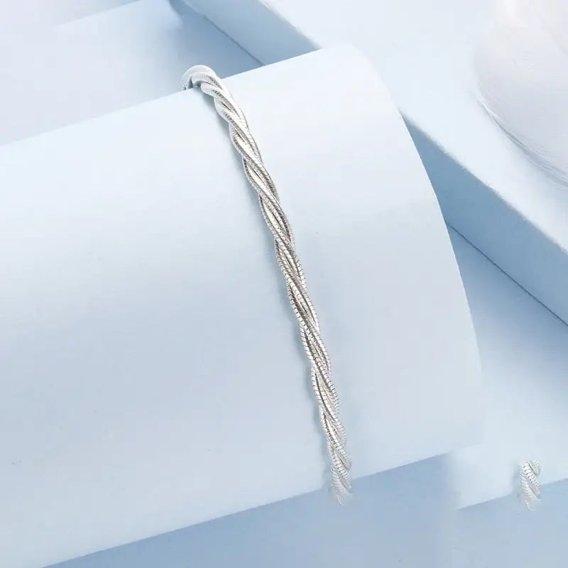 Silver Twisted Cable Chain Bracelet for Women – Elegant Party Jewelry