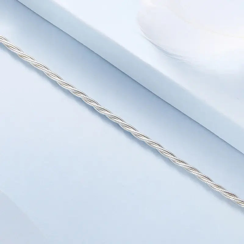 Silver Twisted Cable Chain Bracelet for Women – Elegant Party Jewelry