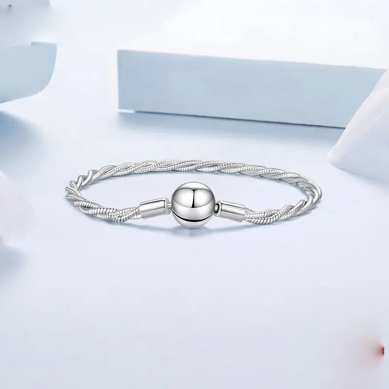 Silver Twisted Cable Chain Bracelet for Women – Elegant Party Jewelry