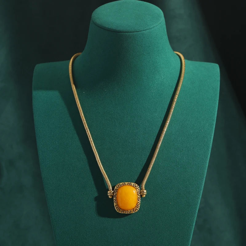 Vintage Gold Snake Chain Square Pendant Necklace