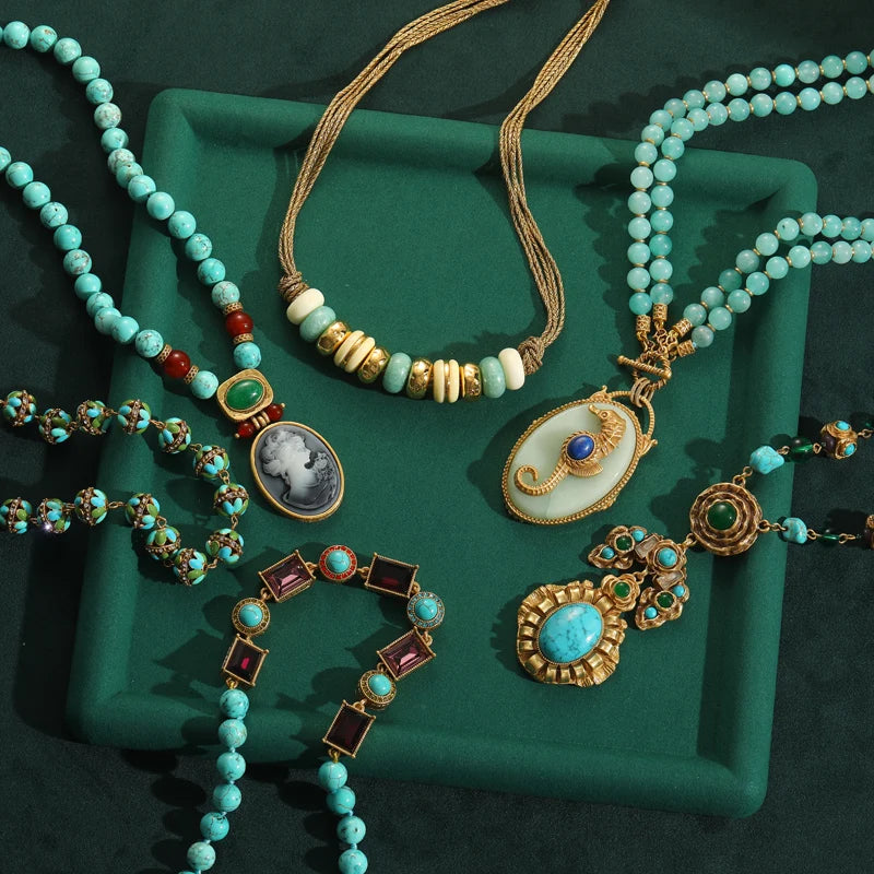 Vintage Pearl Flower Pendant Necklace – Luxury Bridal Jewelry