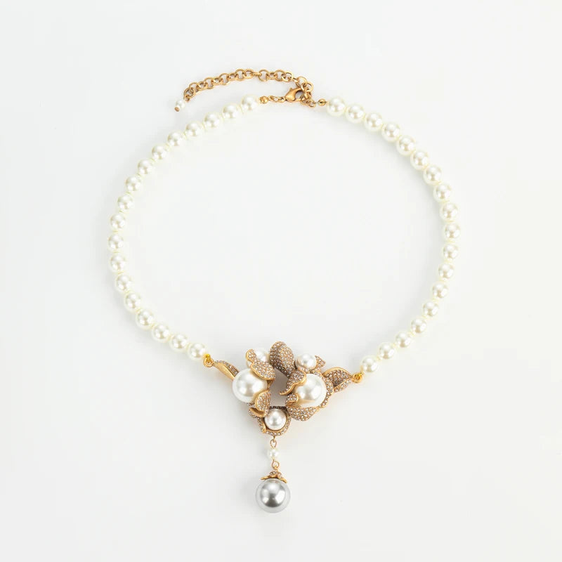 Vintage Pearl Flower Pendant Necklace – Luxury Bridal Jewelry